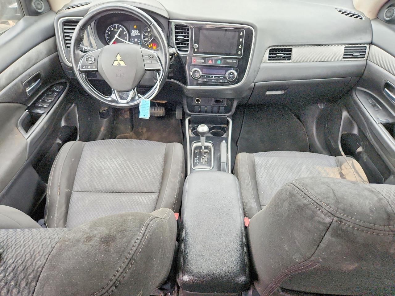 2017 MITSUBISHI outlander