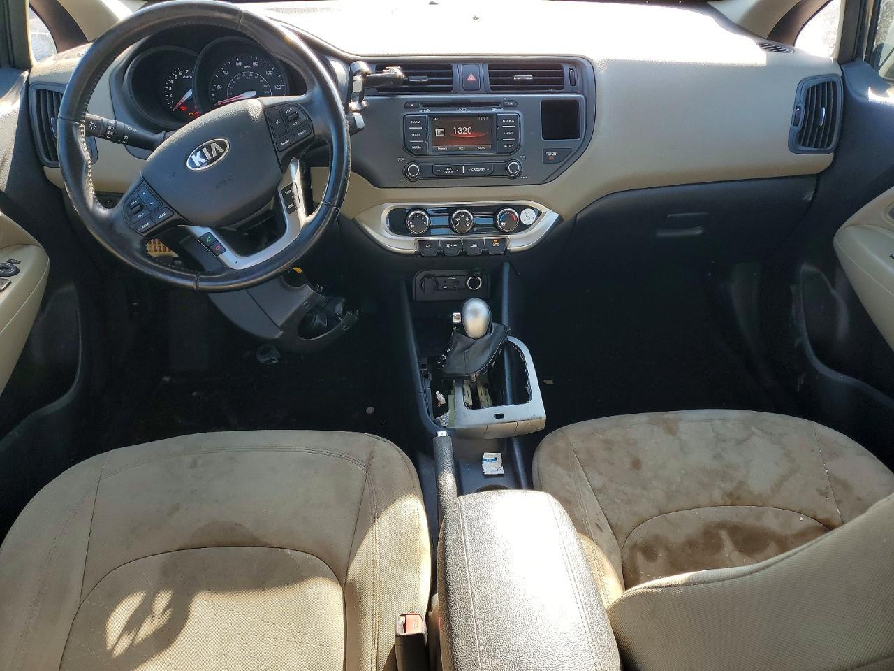 2015 KIA RIO