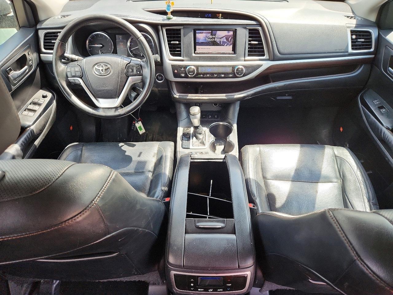 2014 TOYOTA HIGHLANDER