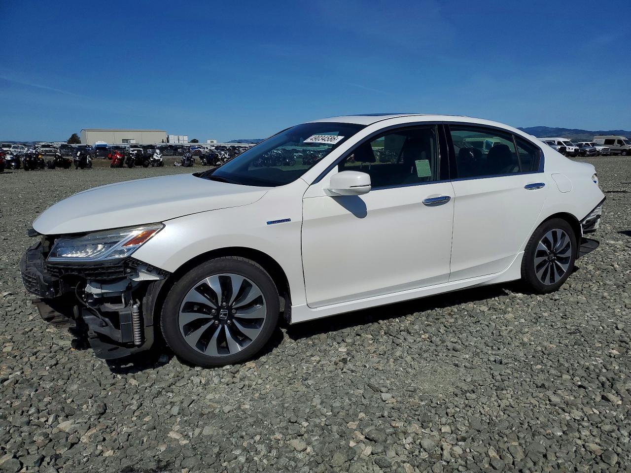 2017 HONDA ACCORD