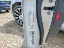 2010 CHRYSLER 300