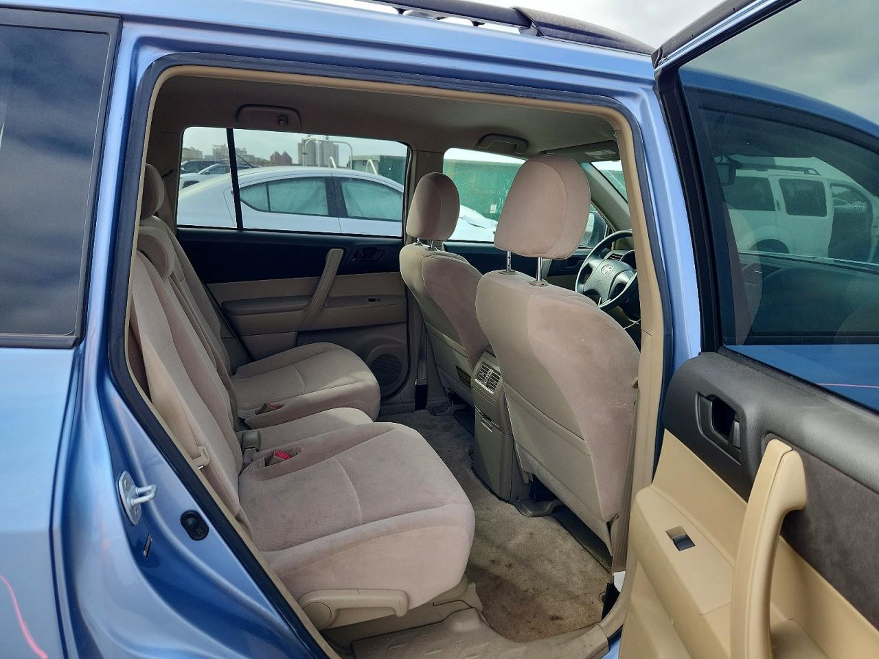 2009 TOYOTA HIGHLANDER