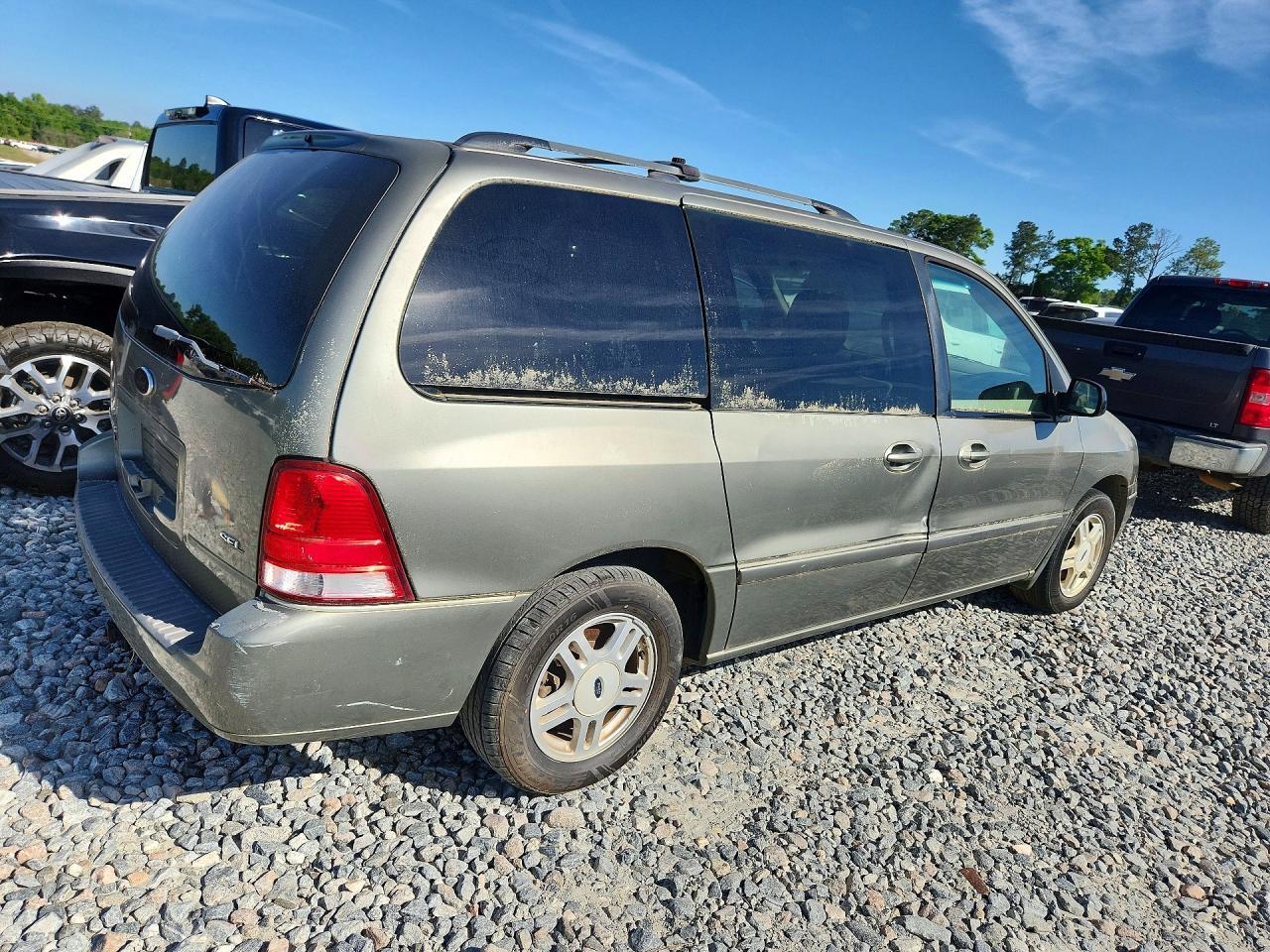 2005 FORD Freestar