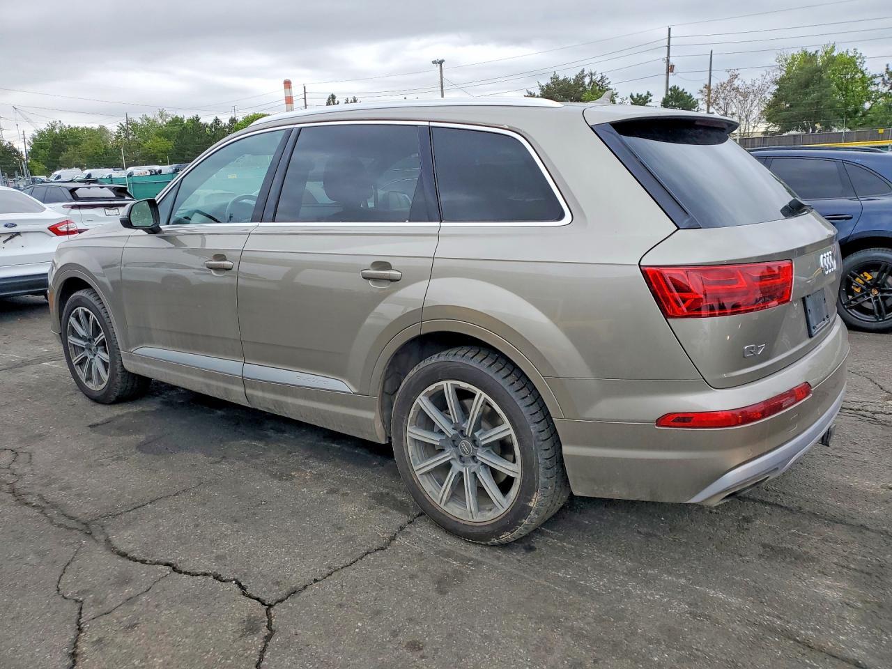 2017 AUDI Q7