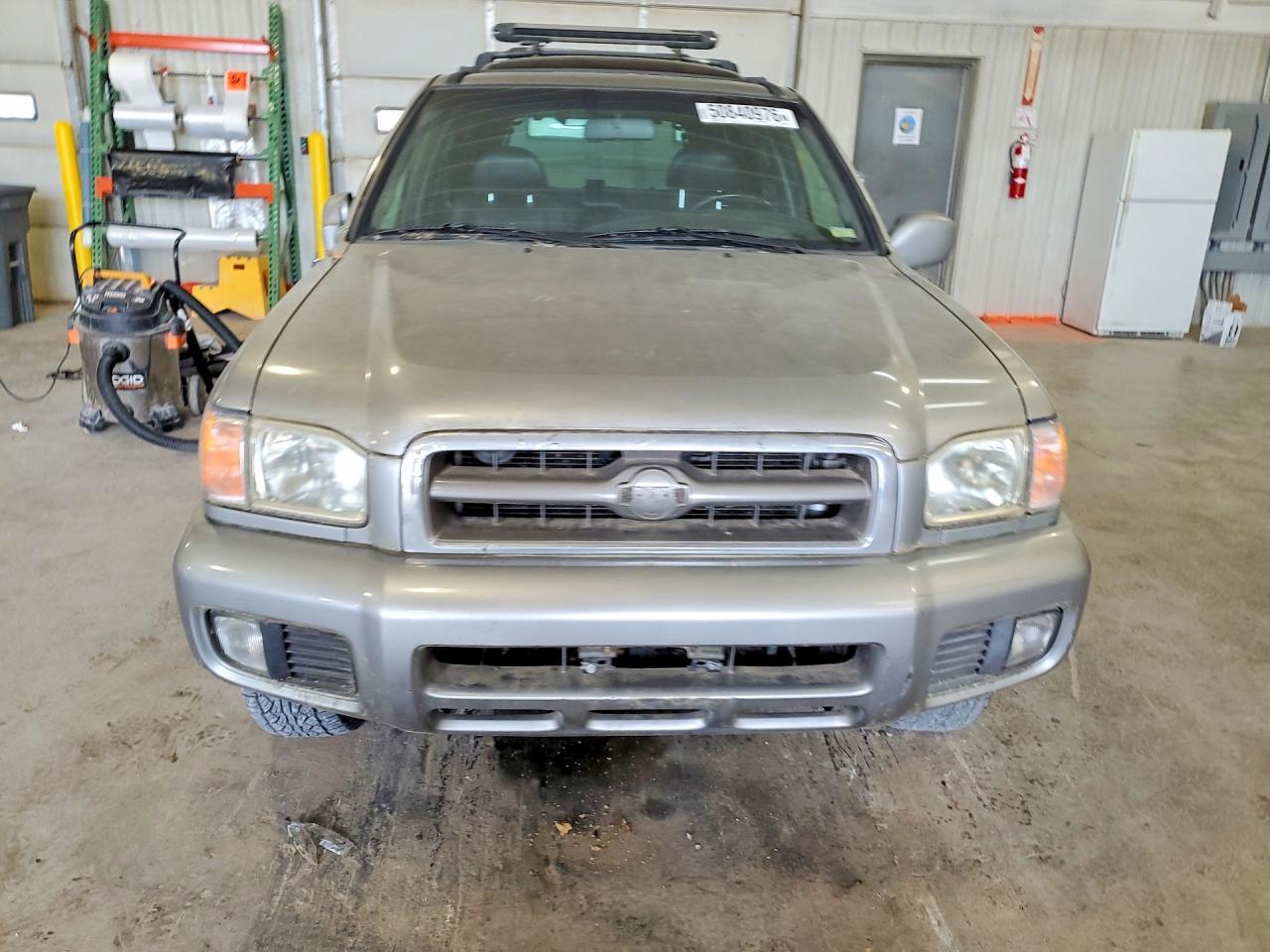 2001 NISSAN PATHFINDER