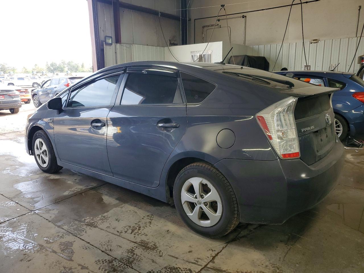 2010 TOYOTA PRIUS