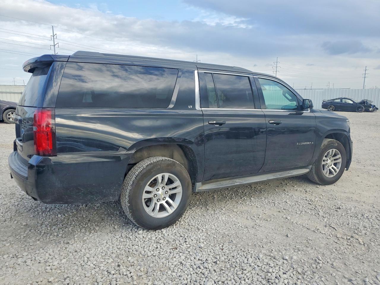 2015 CHEVROLET Suburban