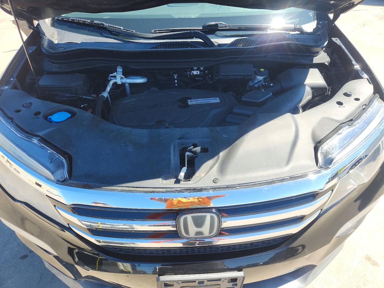 2016 HONDA PILOT