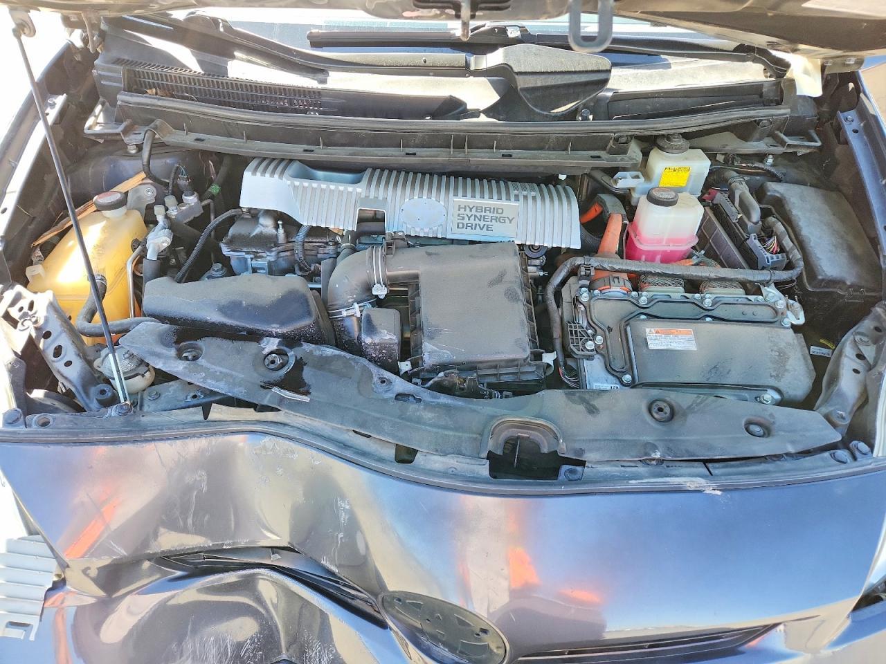 2015 TOYOTA PRIUS