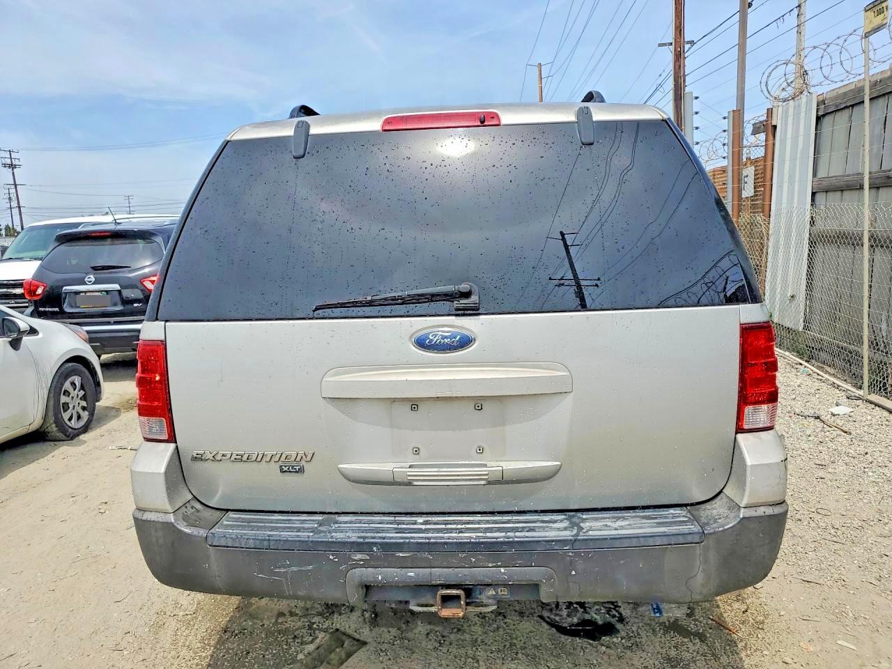 2005 FORD Expedition