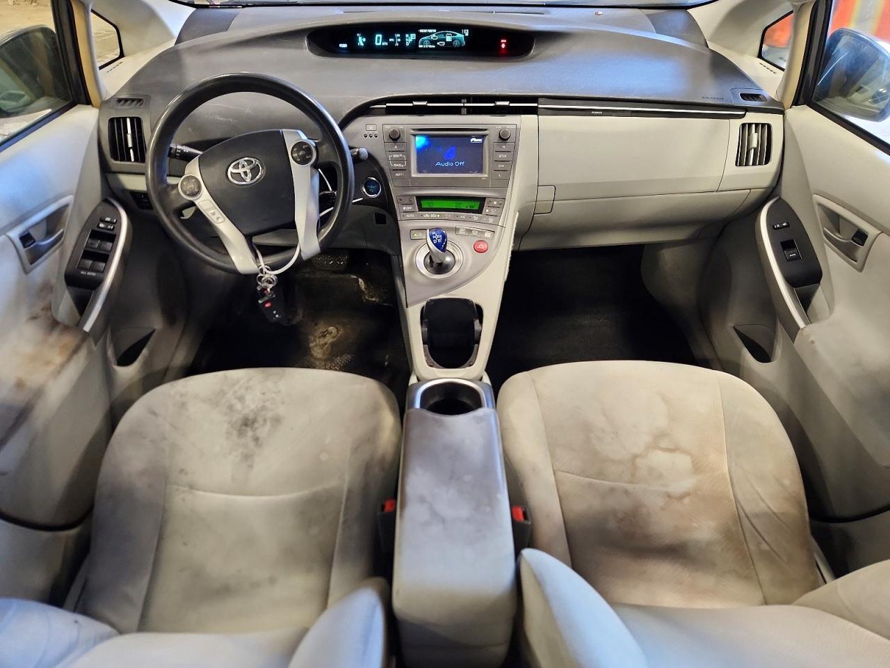 2015 TOYOTA PRIUS