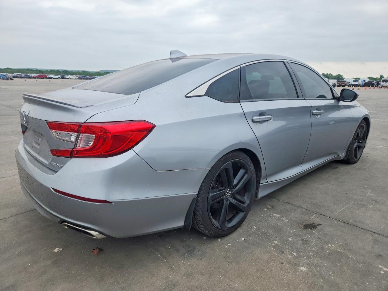 2018 HONDA ACCORD