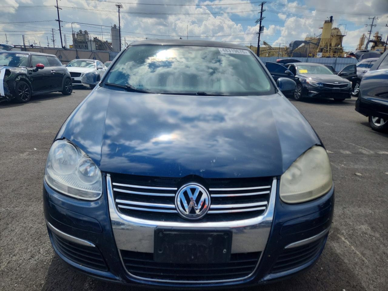 2010 VOLKSWAGEN JETTA
