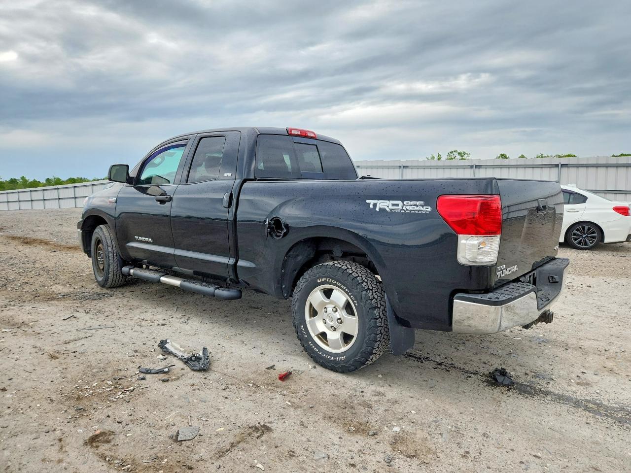 2012 TOYOTA TUNDRA