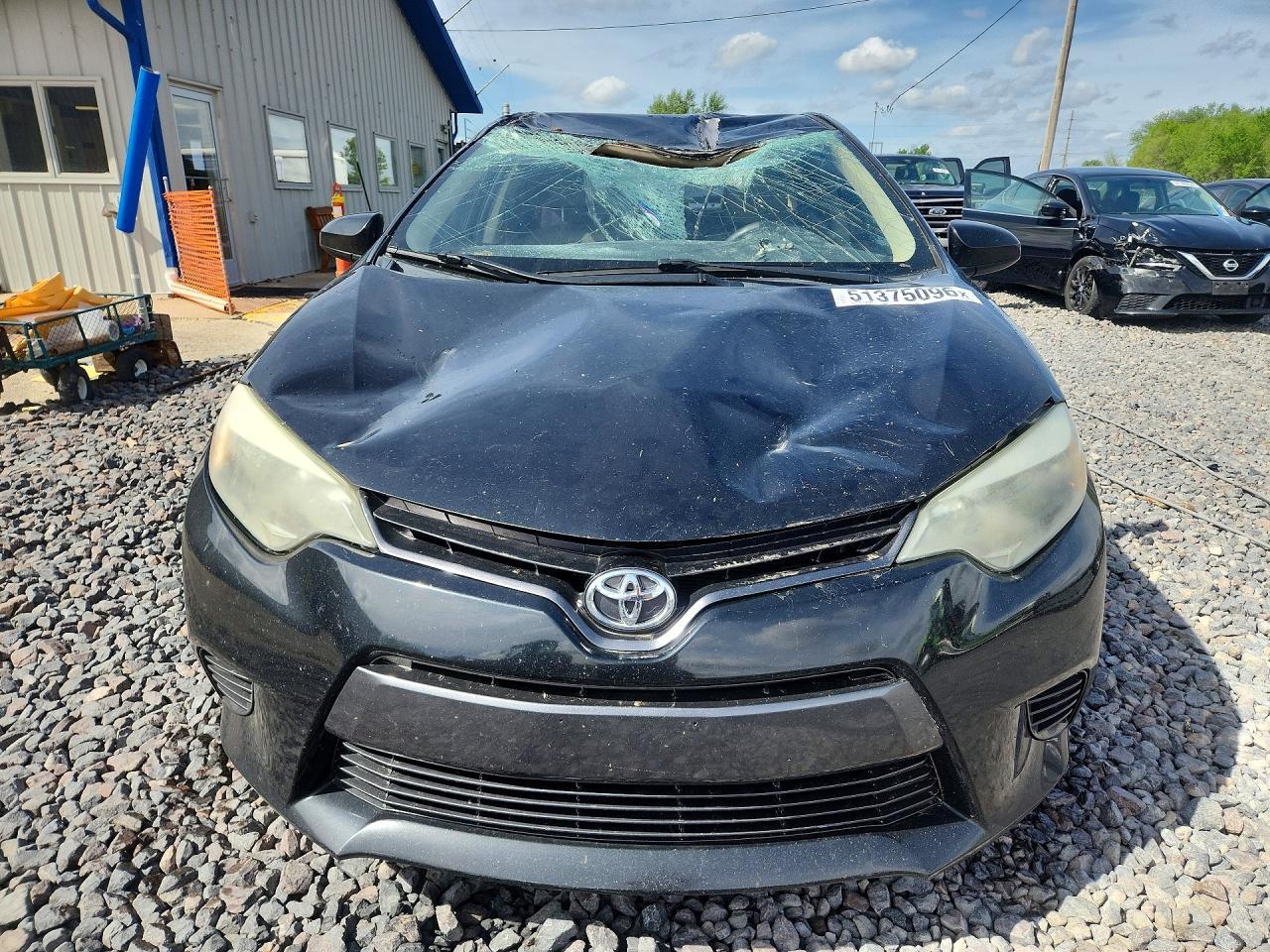 2015 TOYOTA COROLLA