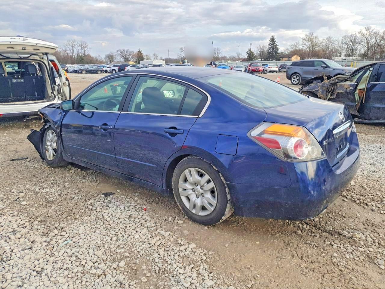 2011 NISSAN ALTIMA