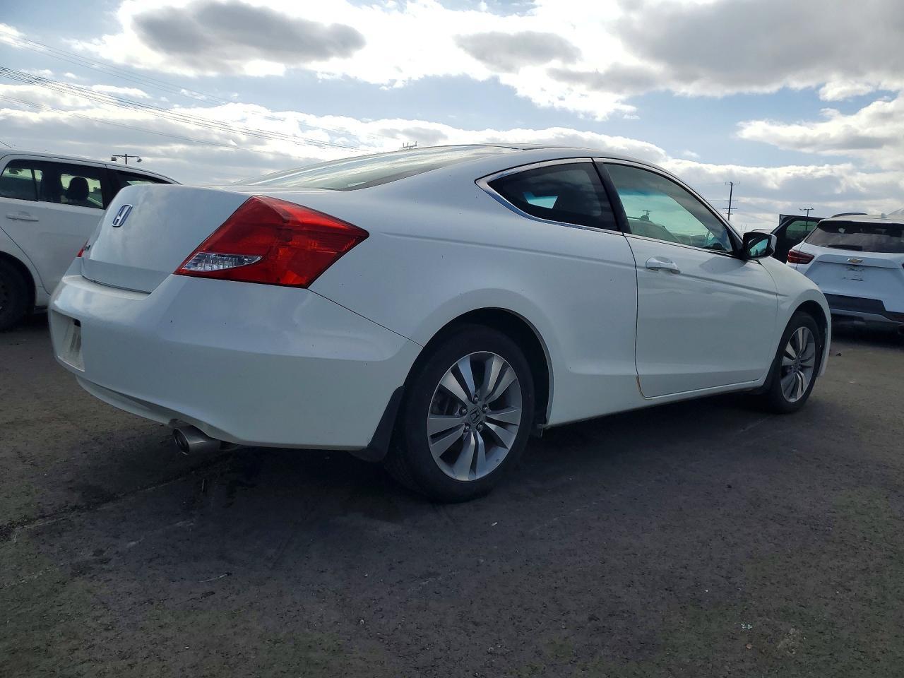 2011 HONDA ACCORD