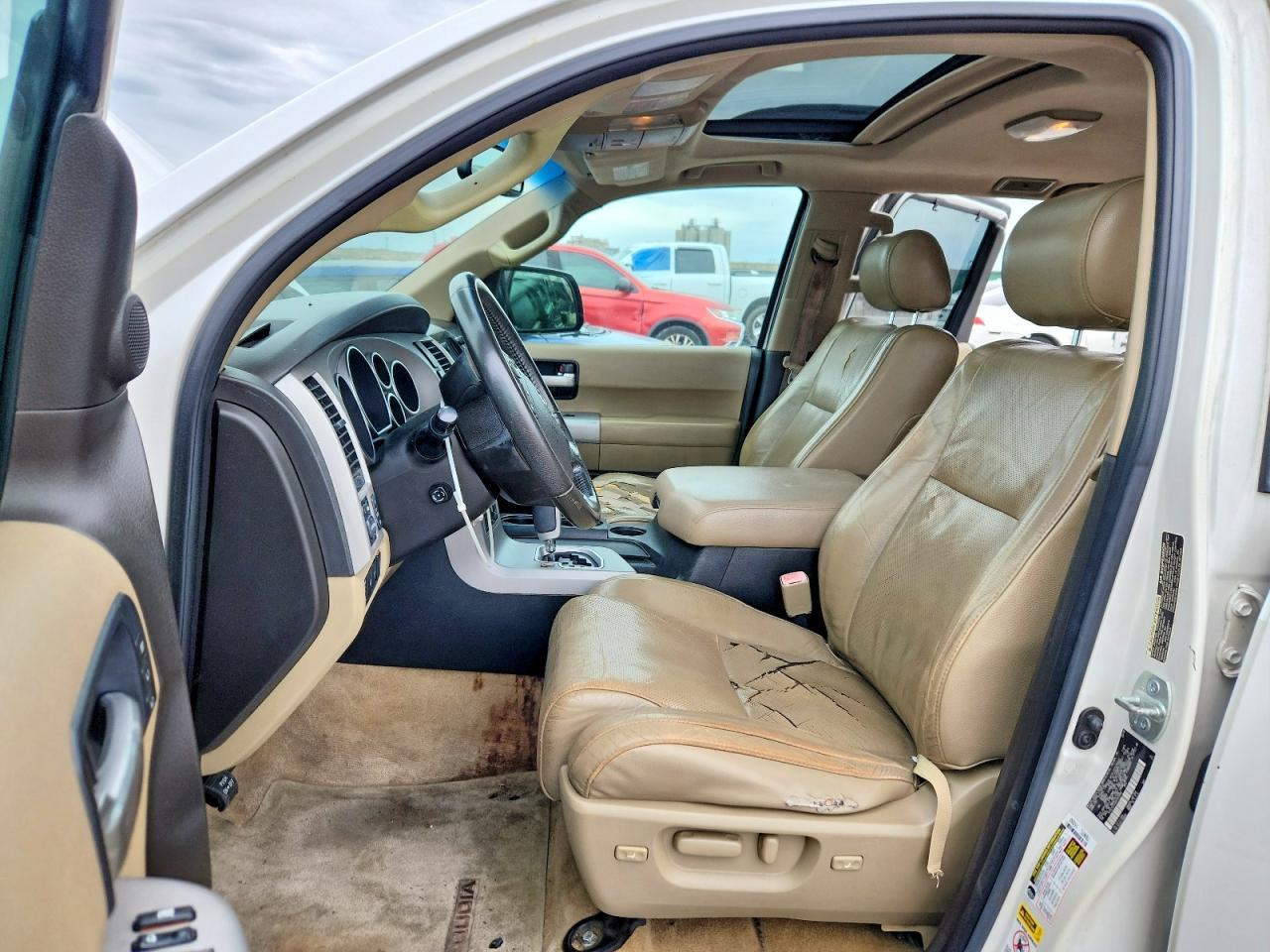 2008 TOYOTA Sequoia