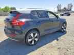 2019 VOLVO XC40