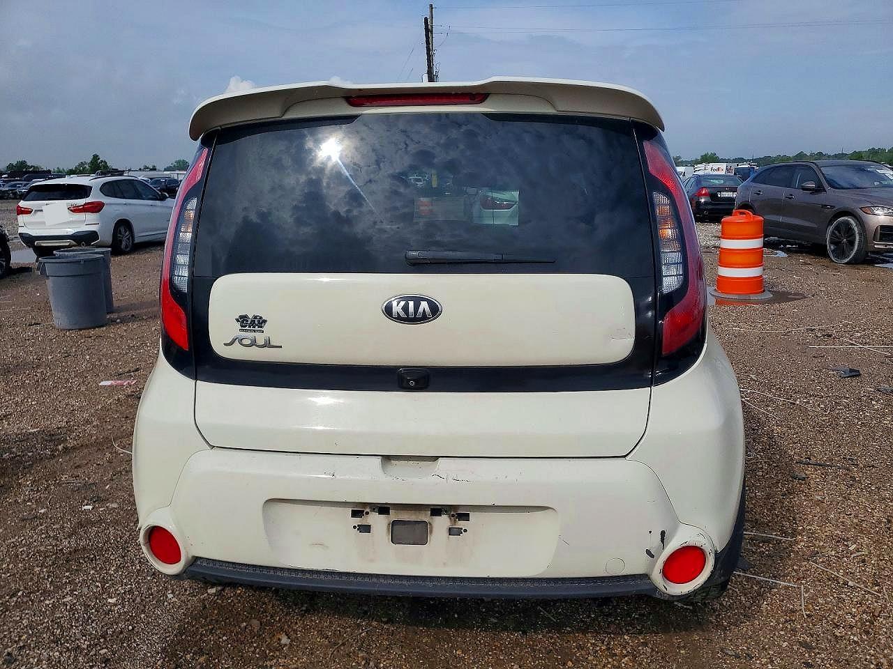 2015 KIA SOUL