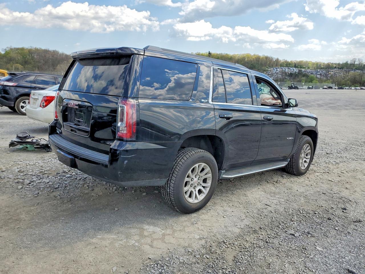 2017 GMC Yukon