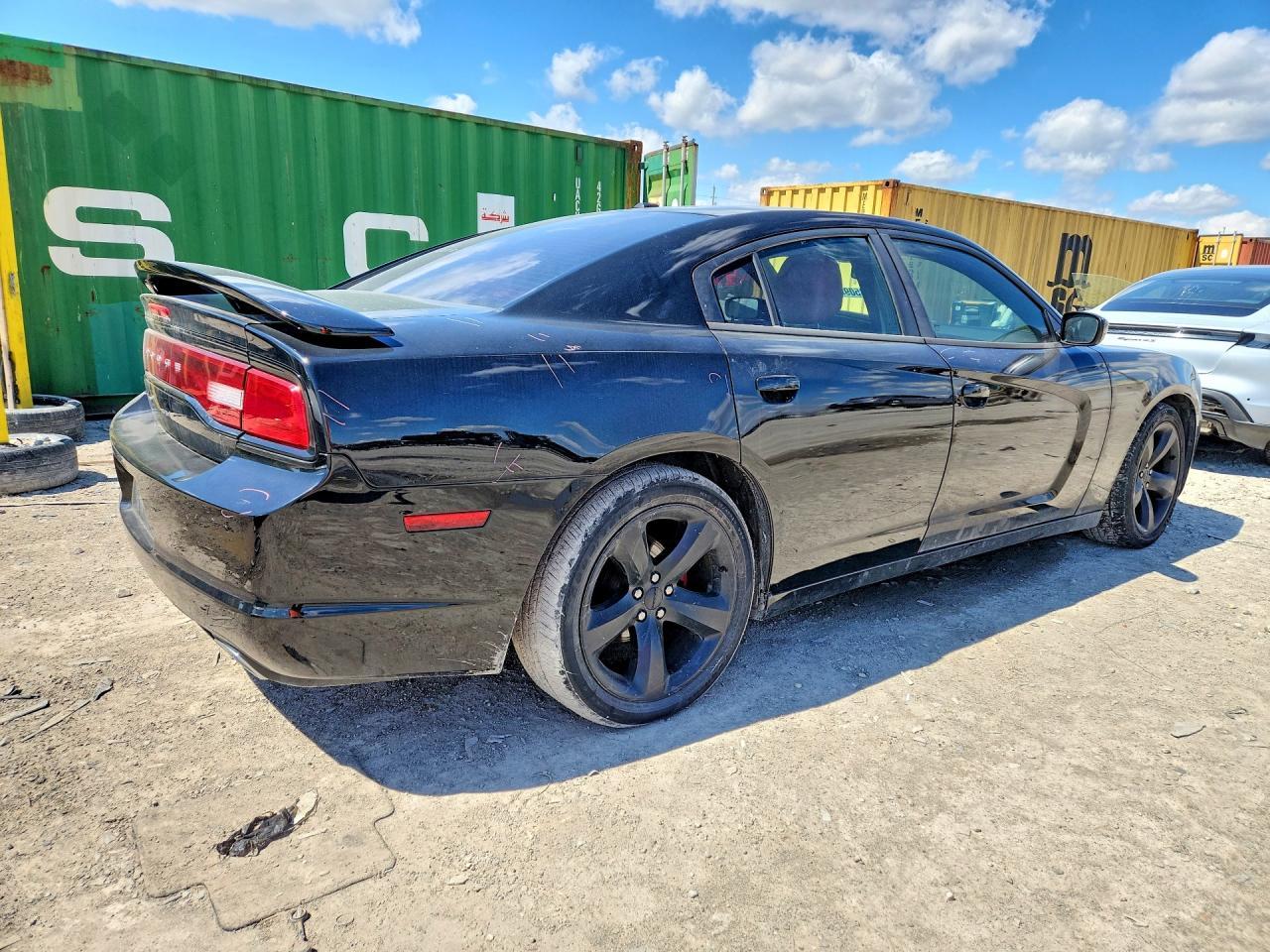 2014 DODGE CHARGER