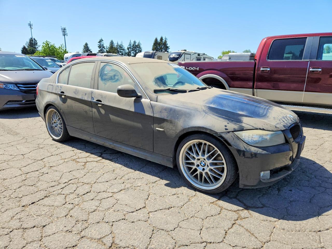 2011 BMW 3 SERIES