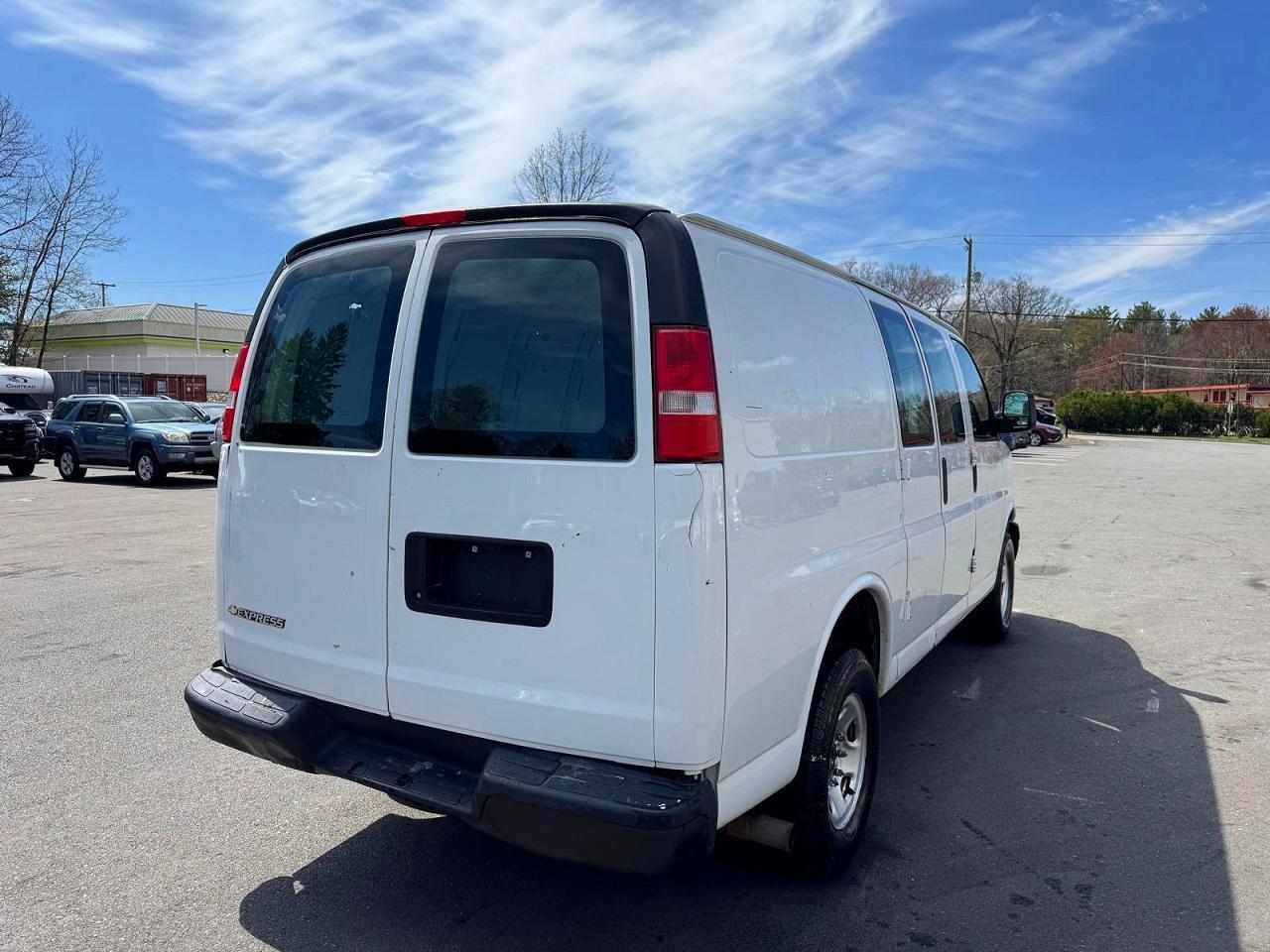 2017 CHEVROLET Express 3500
