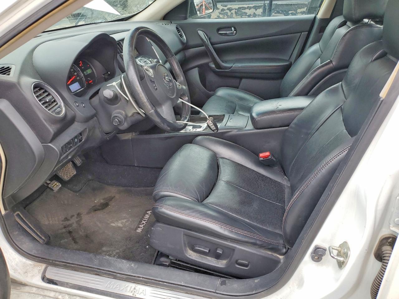 2014 NISSAN Maxima