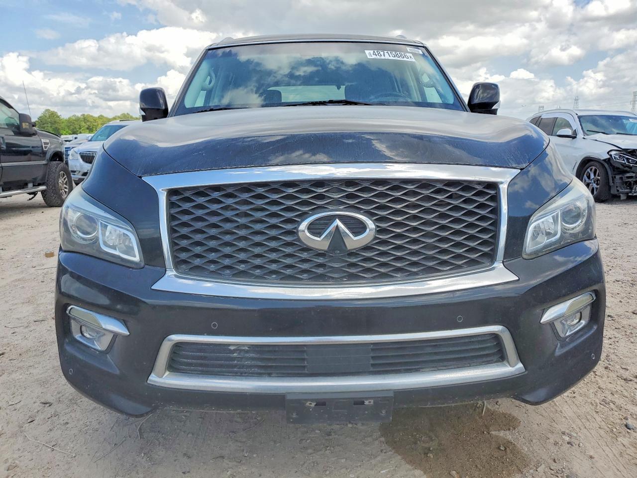2017 INFINITI QX80