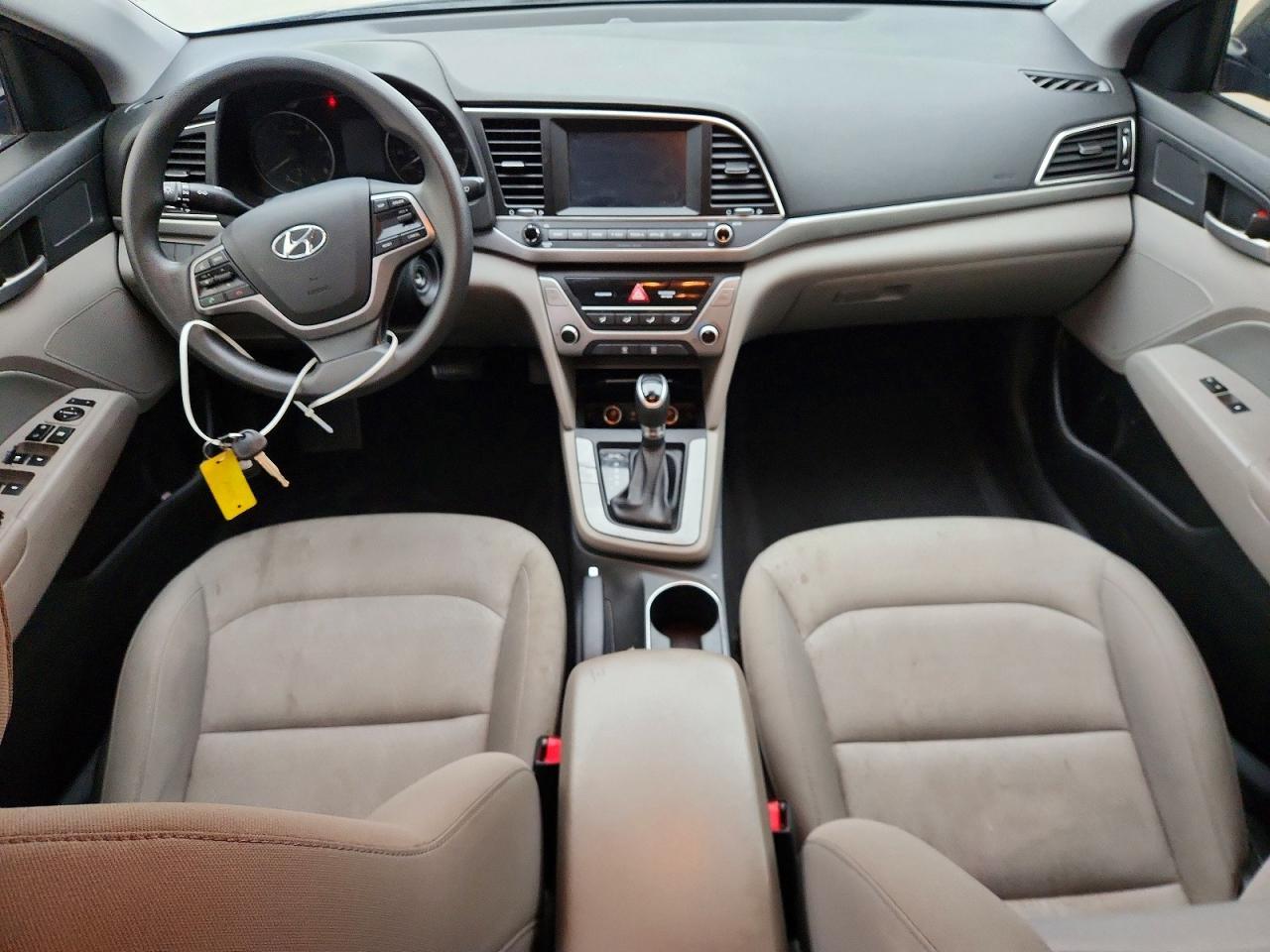2017 HYUNDAI ELANTRA