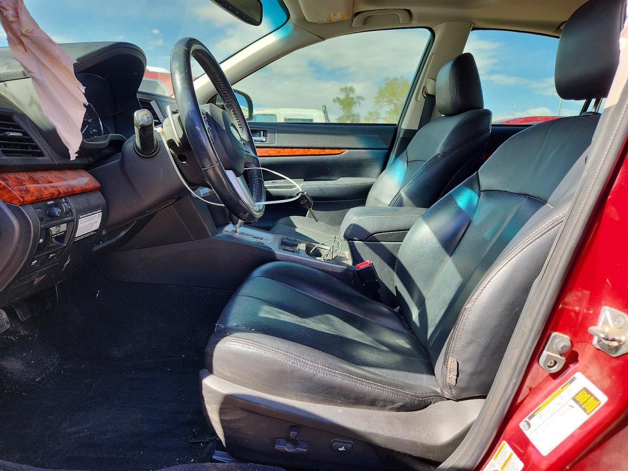 2010 SUBARU Legacy