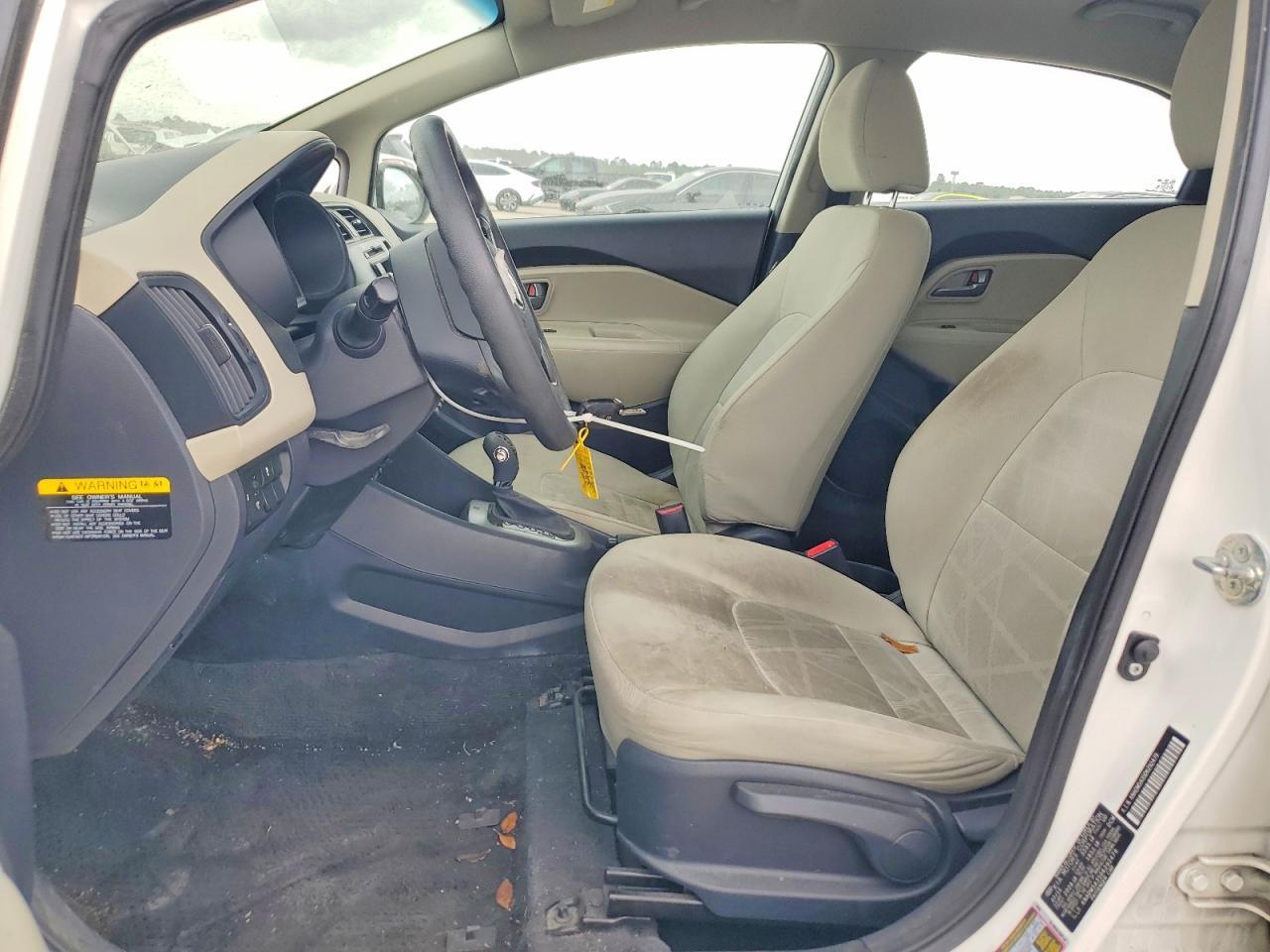 2013 KIA RIO