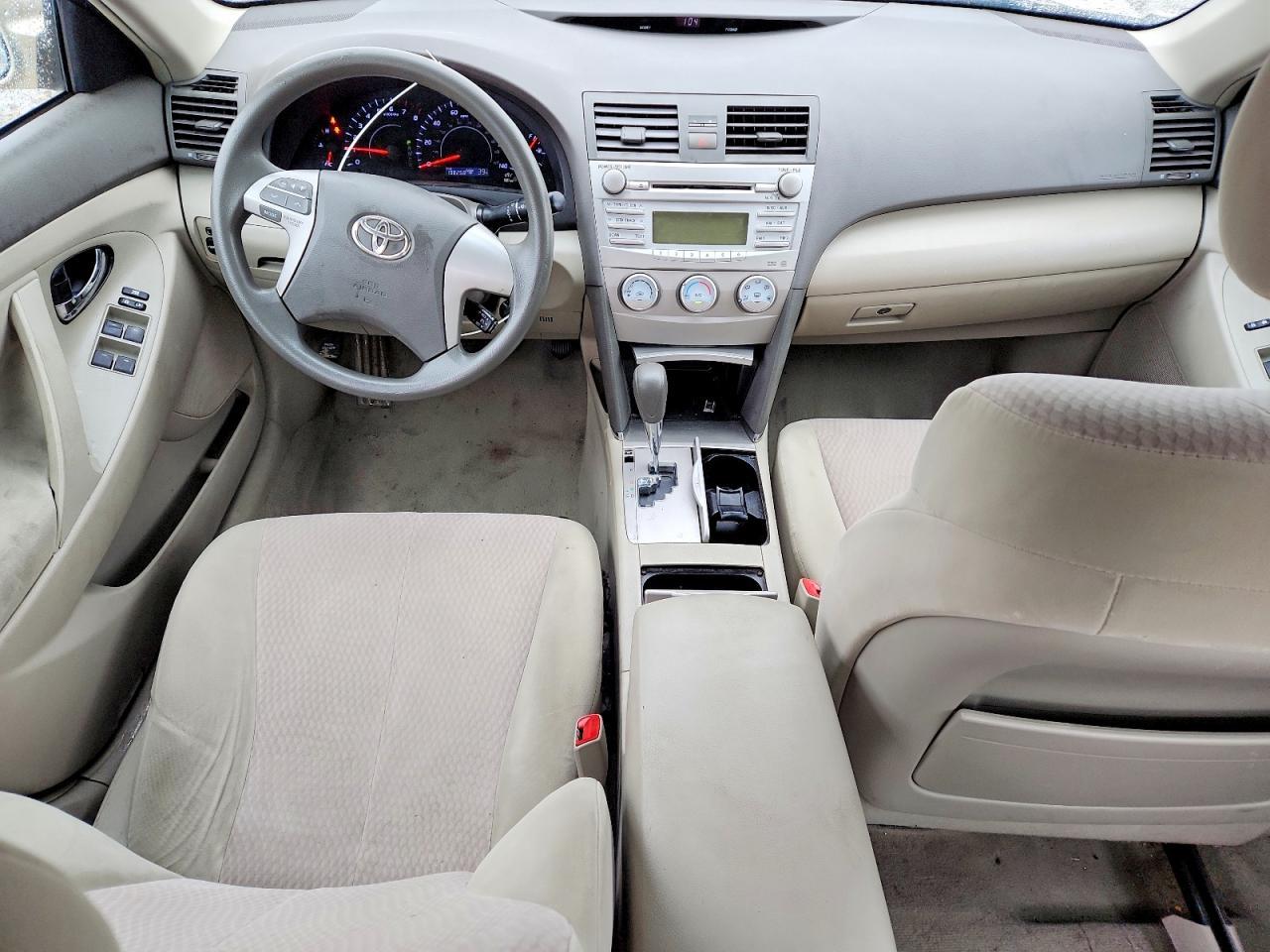 2010 TOYOTA CAMRY