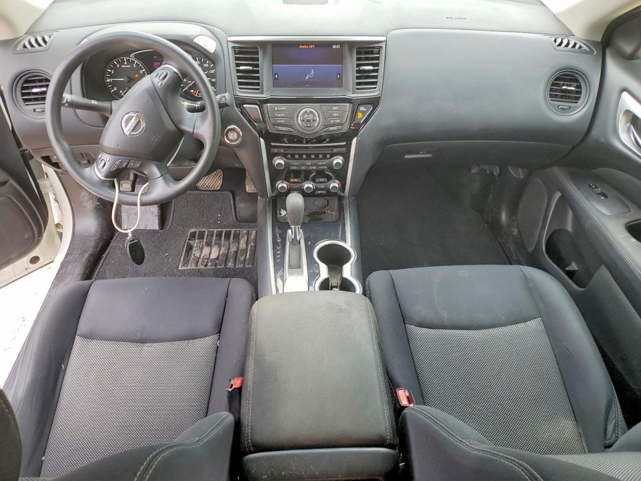 2017 NISSAN PATHFINDER