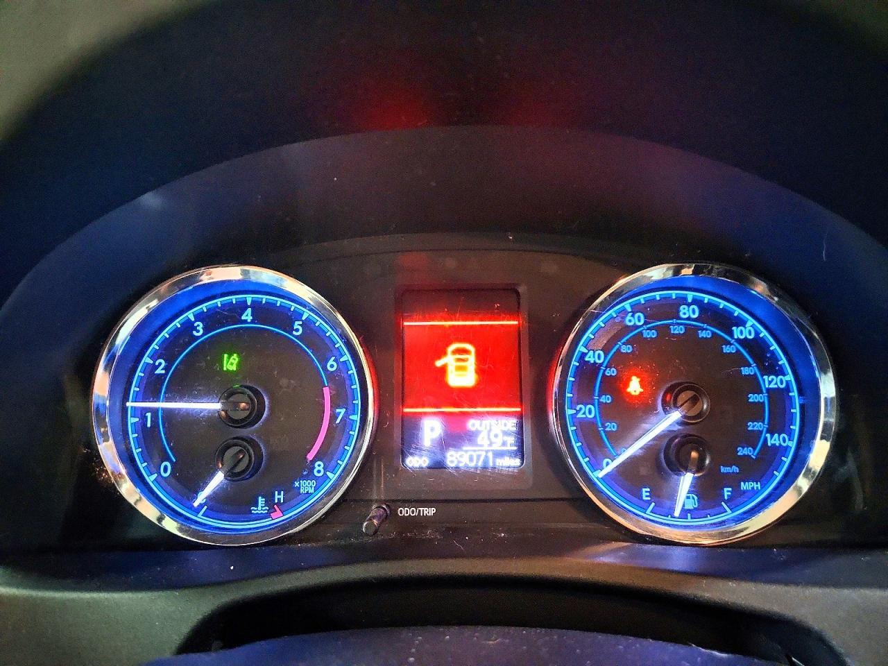 2019 TOYOTA COROLLA