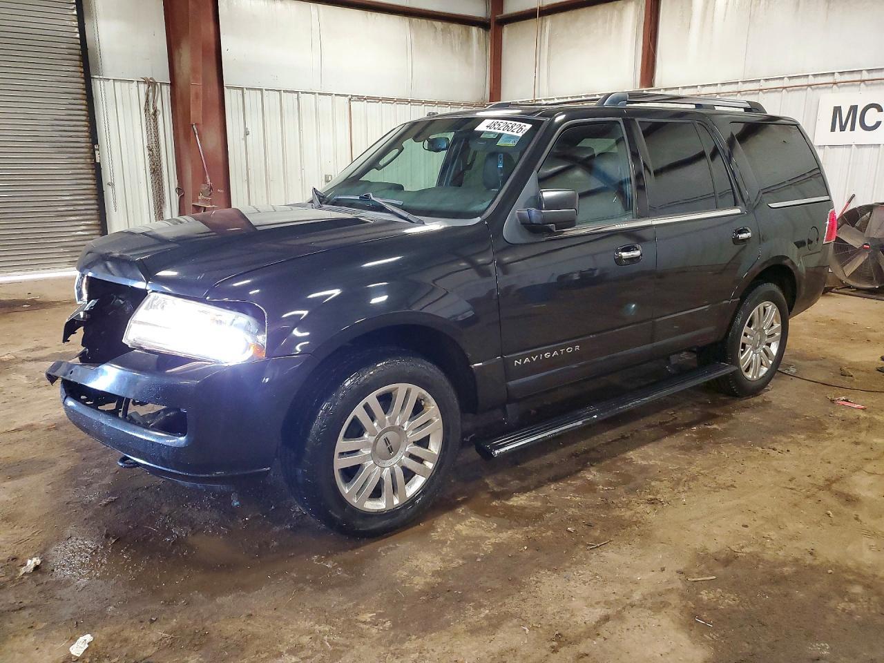 2014 LINCOLN Navigator