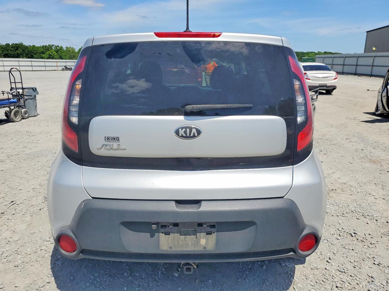 2016 KIA SOUL