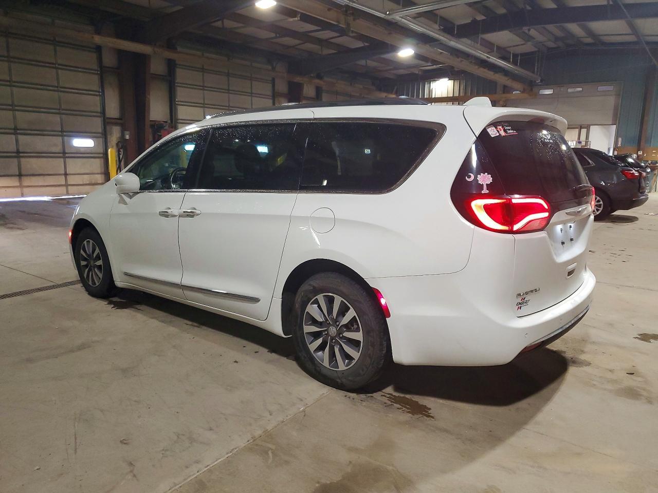 2020 CHRYSLER Pacifica