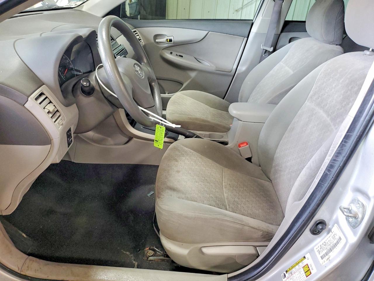 2009 TOYOTA COROLLA