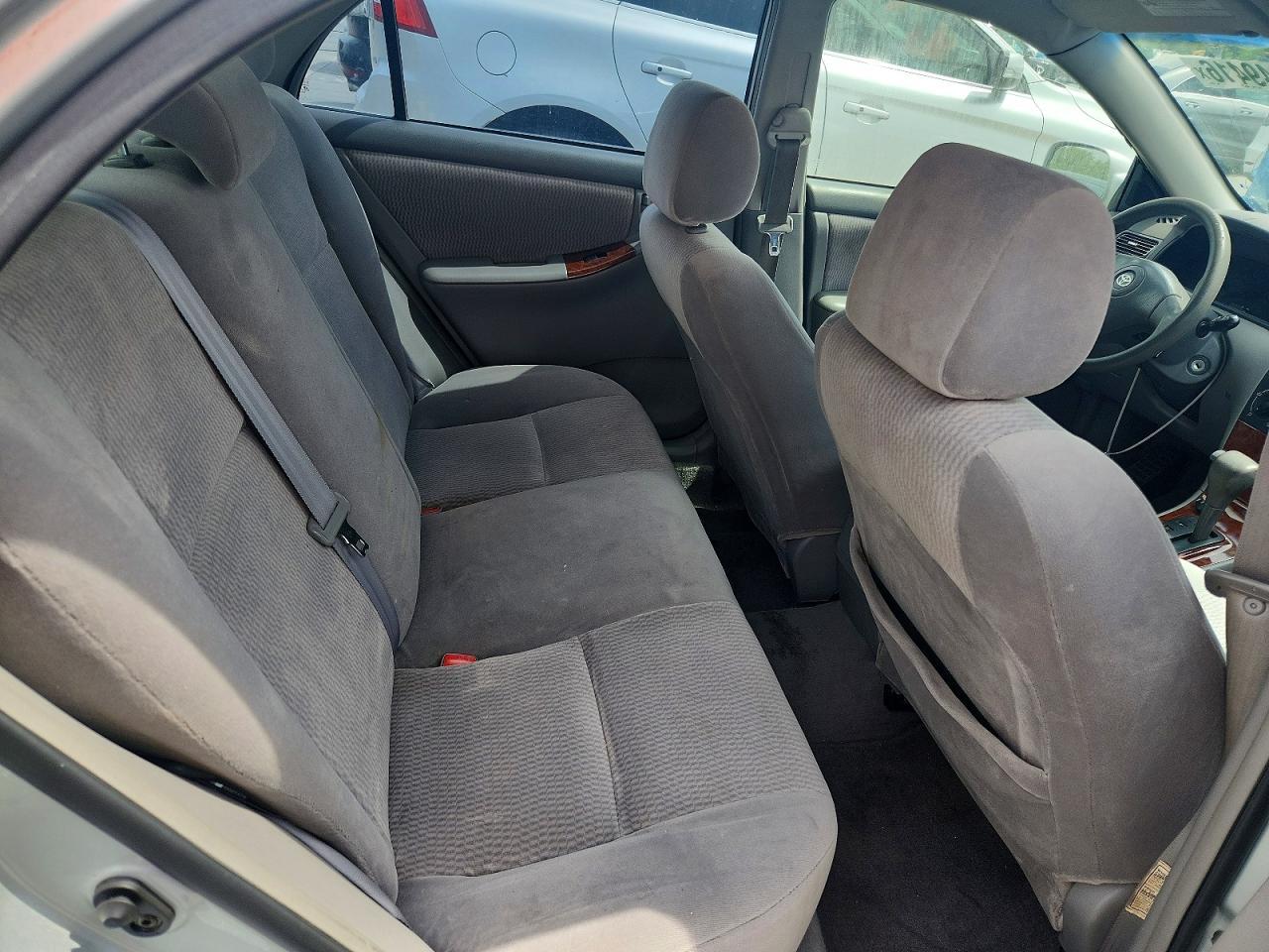 2005 TOYOTA COROLLA