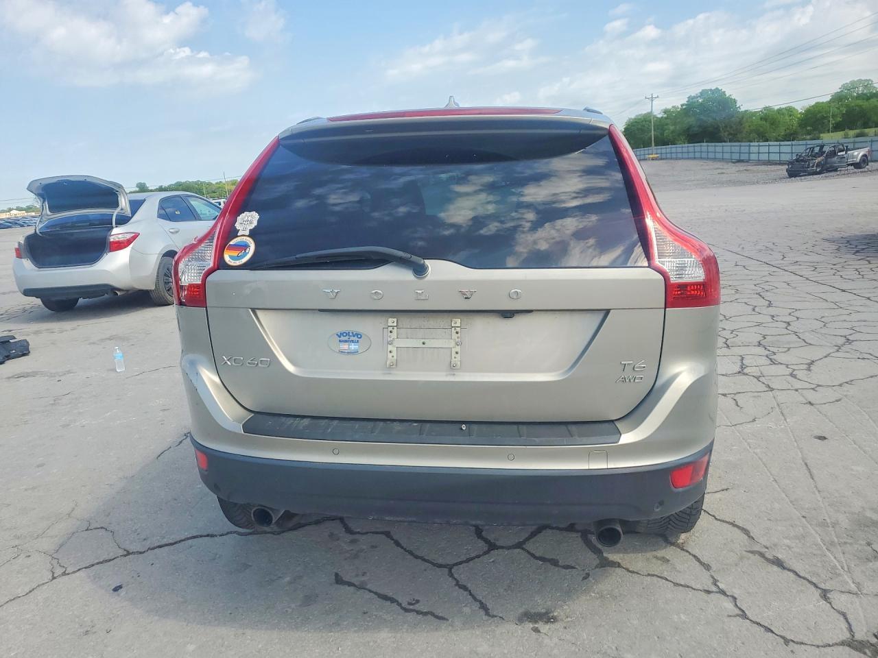 2013 VOLVO XC60