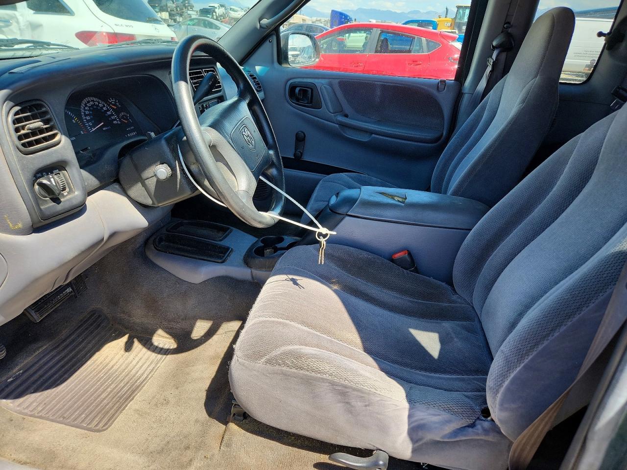 2000 DODGE Dakota