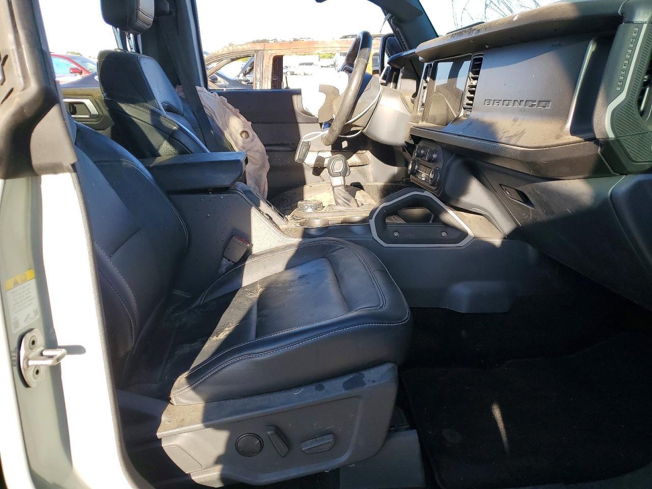 2021 FORD Bronco