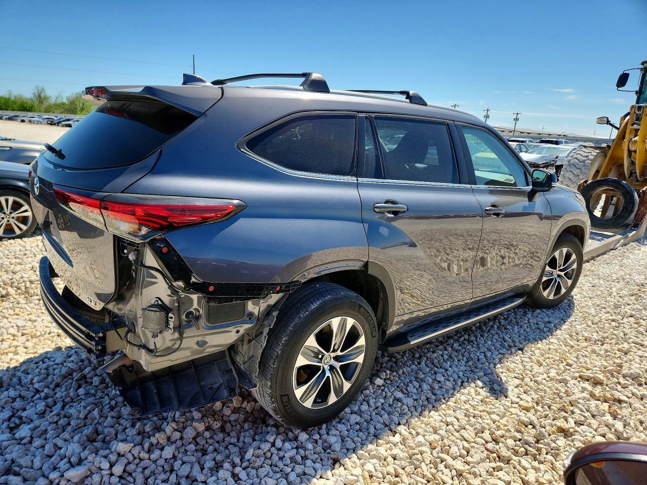 2023 TOYOTA HIGHLANDER