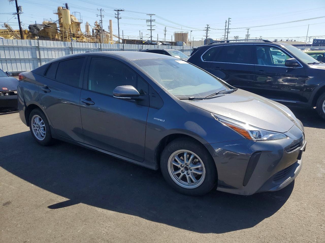 2022 TOYOTA PRIUS