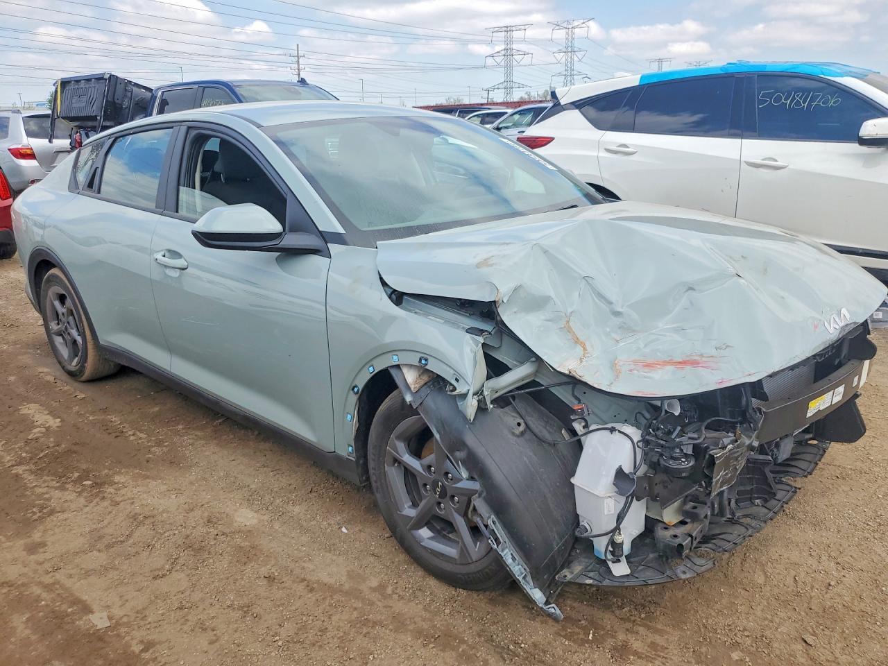 2025 KIA K4