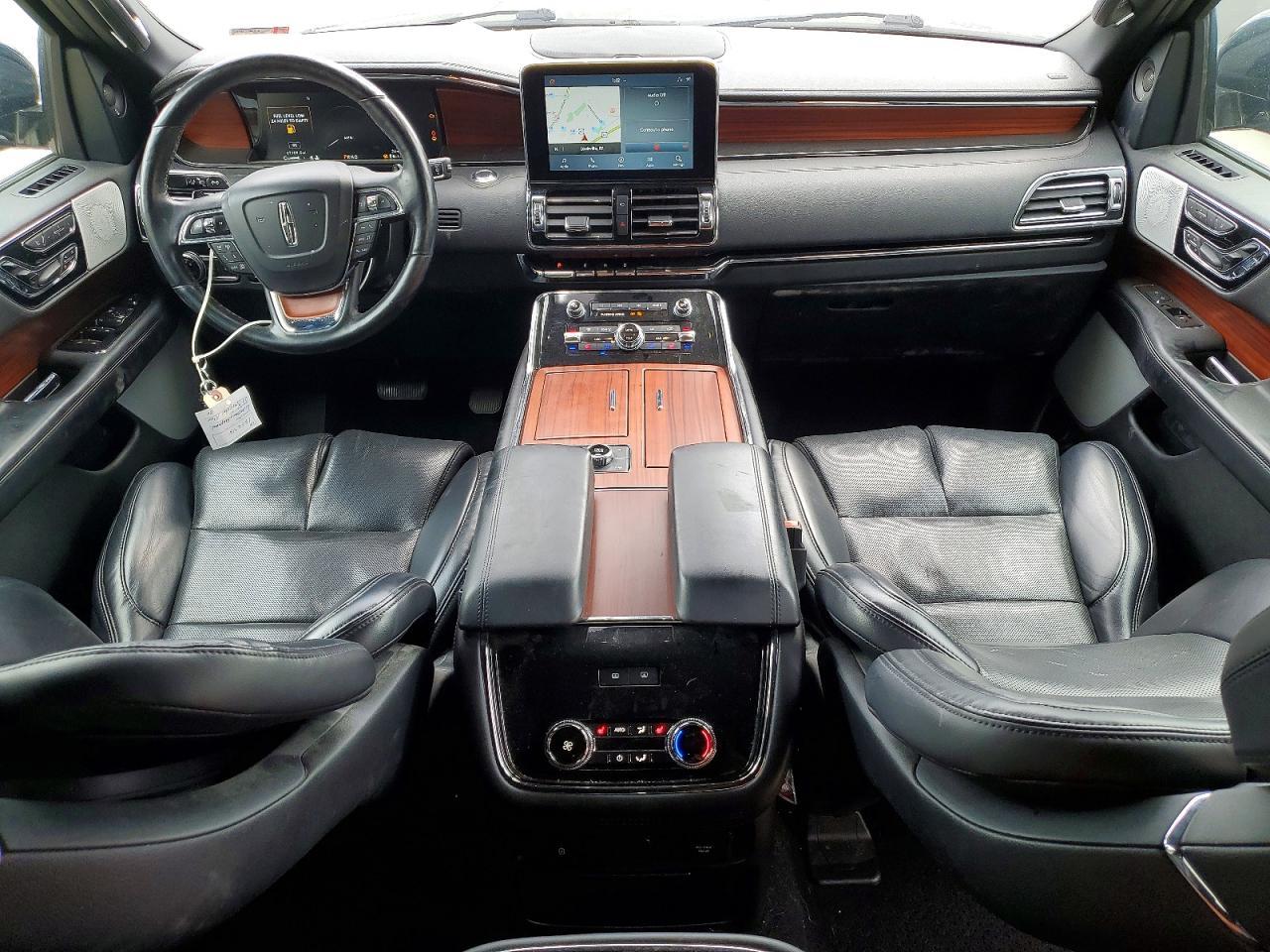 2020 LINCOLN Navigator