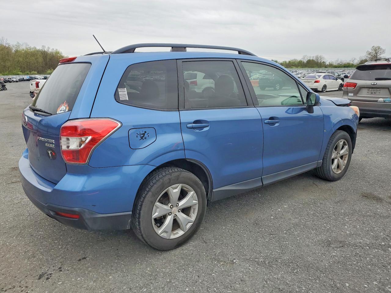 2015 SUBARU FORESTER