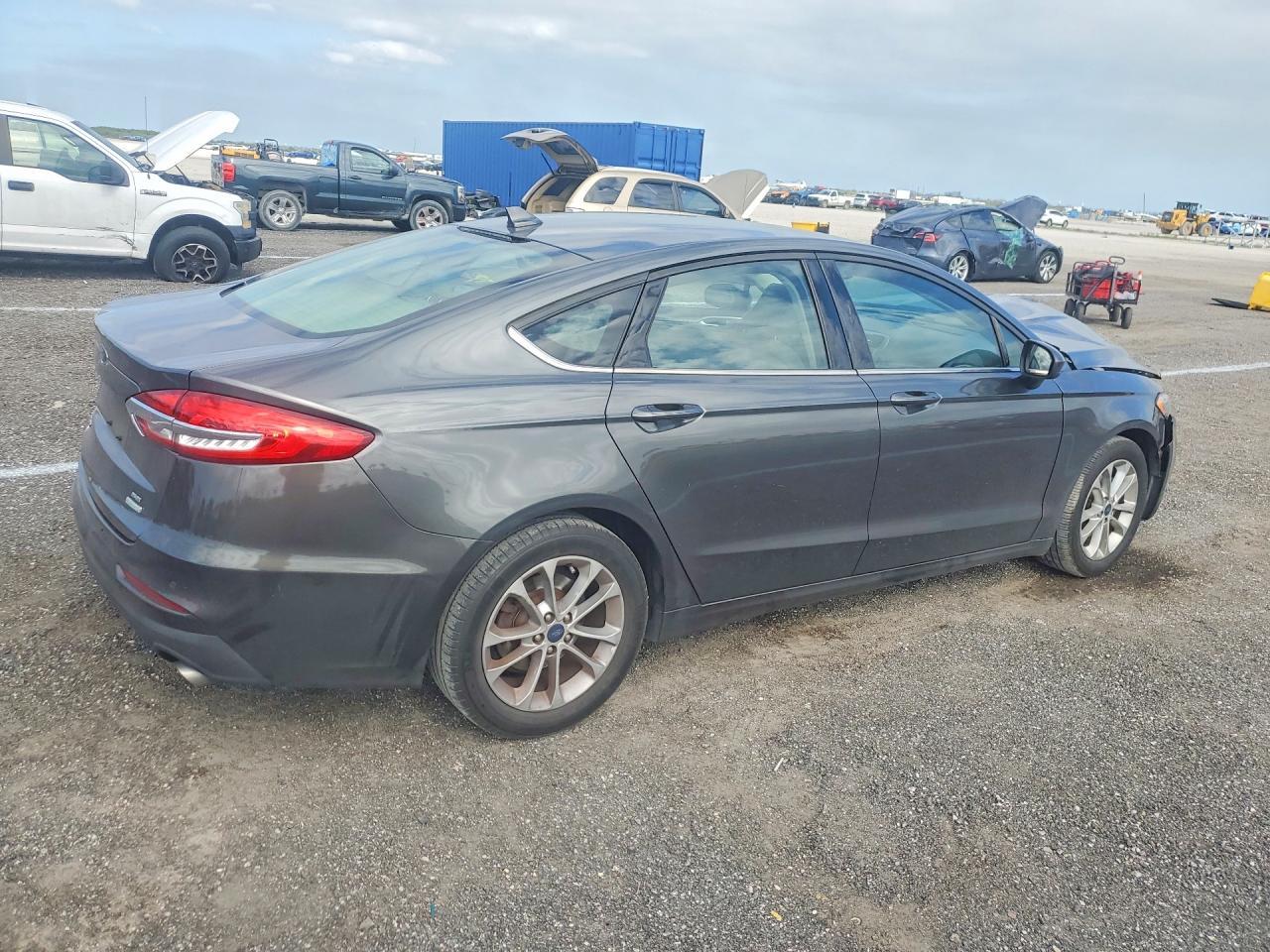 2020 FORD FUSION